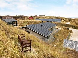 5 Star Holiday Home in Henne