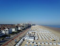 Delmar Apartment in the Center of Koksijde