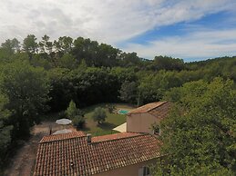 House in Montfort-sur-argens With Garden