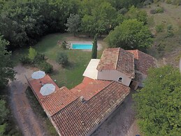House in Montfort-sur-argens With Garden