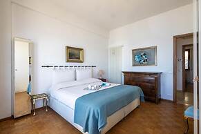 Sky Sea Apartment by Wonderful Italy