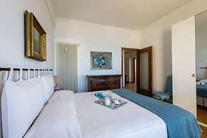 Sky Sea Apartment by Wonderful Italy