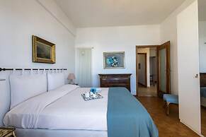 Sky Sea Apartment by Wonderful Italy