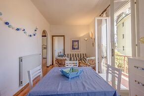 Quiet Apartment by Wonderful Italy