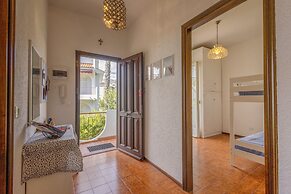 Quiet Apartment by Wonderful Italy