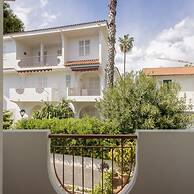 Quiet Apartment by Wonderful Italy