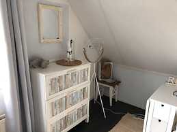 Holiday Home Near Beach