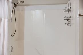 Snowy Creek by Okanagan Premier