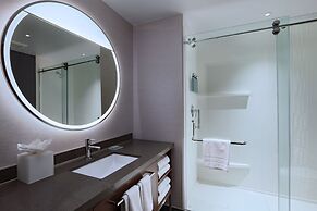 Courtyard By Marriott Dallas Frisco