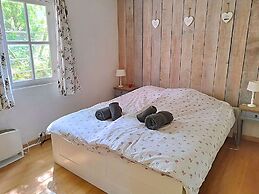 Beautiful Holiday Home With Lake 15min by Bike