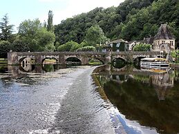 Beautiful Holiday Home With Lake 15min by Bike