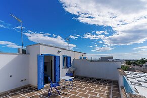 3917 Villetta Giardino dei Pini by Barbarhouse