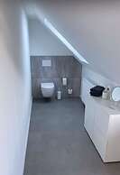 Summit Happiness at the Purple Beech