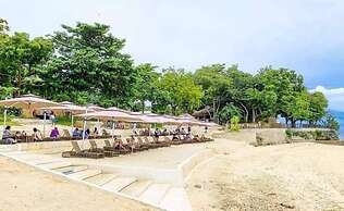 Mactan Newton Condo with Pool Access