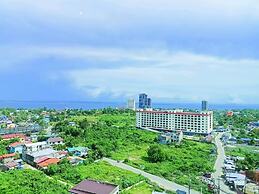 Mactan Newton Condo with Pool Access