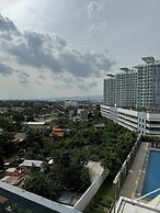 Mactan Newton Condo with Pool Access