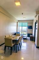 Mactan Newton Condo with Pool Access