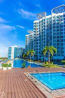 Mactan Newton Condo with Pool Access