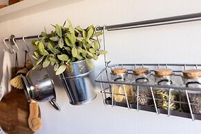 Cozinest Eco Apartment Plant Based Breakfast Included