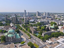 Apartment in Essen With Balcony