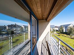 Apartment Overlooking the Green Surroundings