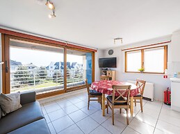 Apartment Overlooking the Green Surroundings