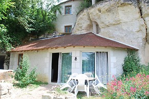 Unique Troglodyte House in the Loire Valley!