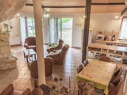 Unique Troglodyte House in the Loire Valley!