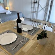 Brand New Studio Seaview I