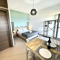 Brand New Studio Seaview I