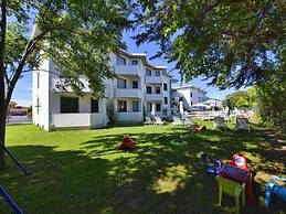 Cosy Apartment by the sea