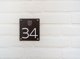 Nice Holiday Home in Scherpenisse With Terrace