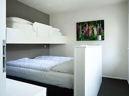 Comfortable Family and Friends House With Wellness