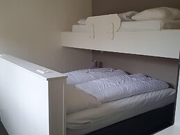 Comfortable Family and Friends House With Wellness