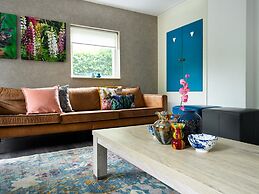 Comfortable Family and Friends House With Wellness
