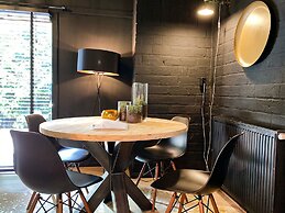 Lush Holiday Home in Rheezerveen With Hot Tub