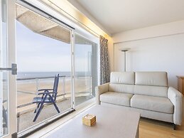 Apartment With Cosy Terrace