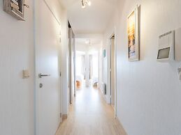 Apartment With Cosy Terrace