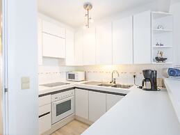 Apartment With Cosy Terrace