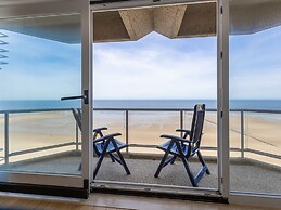 Apartment With Cosy Terrace