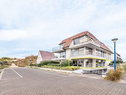 Great Apartment Located Directly Near Dunes