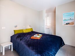 Great Apartment Located Directly Near Dunes