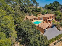 Luxury Property With Private Pool