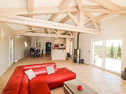 Luxury Property With Private Pool