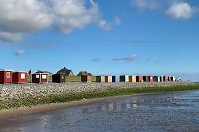 Nice Apartment in Dagebull-kirche