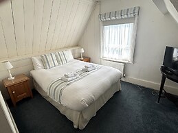 Winter Dene Hotel Beachside