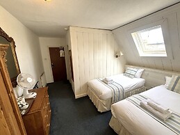 Winter Dene Hotel Beachside