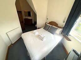 Winter Dene Hotel Beachside