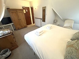 Winter Dene Hotel Beachside