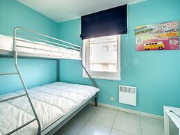 Apartment in Koksijde for 6 Person